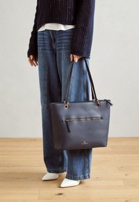 Anna Field Handväska - dark blue