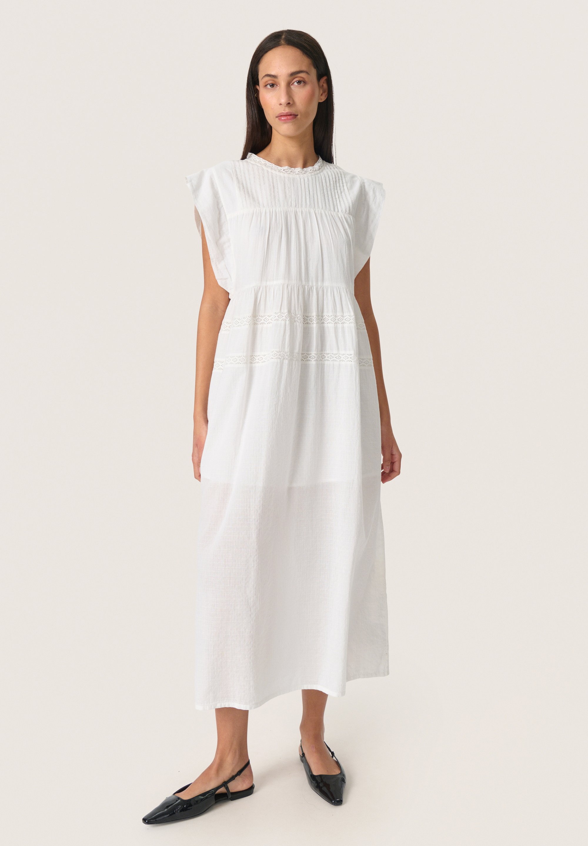 scoop neck a-line dress Lace Scoop Neck Half Sleeves – KF Bridal main image 0