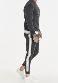 SIKSILK Felpa - grey