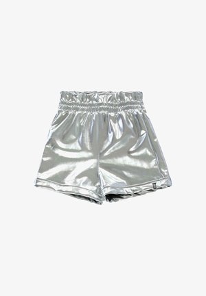 Zilveren metalen shorts met een elastische tailleband, een gladde glanzende textuur en opgerolde zoomdetails. Gemaakt van een lichtgewicht, reflecterend materiaal.