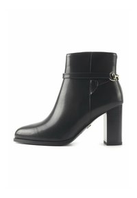 Bottines West Time And Tru Pour Femmes Pointures 6-10