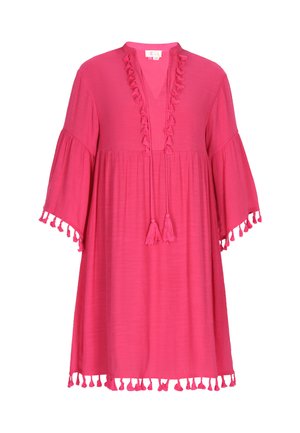 Rožinė tunika su trumpomis, platėjančiomis rankovėmis; turi raukšlėtą apykaklę ir dekoratyvinius kutus palei rankovių kraštus ir apatinį kraštą. Lengva medžiaga.