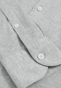 Reiss REGULAR FIT - NATE CUTAWAY COLLAR  - Cămașă - grey melange