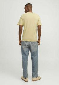 Jack & Jones Marškinėliai su spaudiniu - italian straw