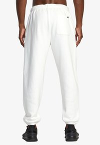 RVCA ESSENTIAL -  DE  POUR  - Jogginghose - off