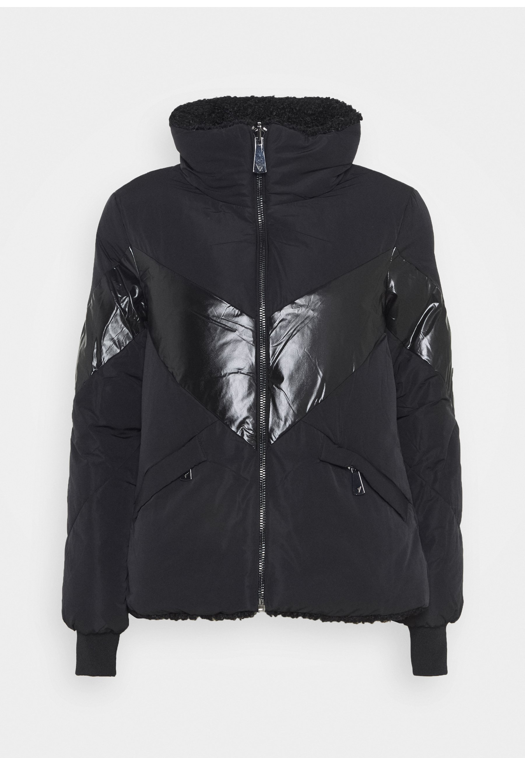 guess ski jacket