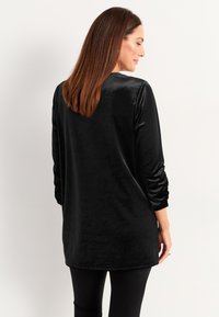 Cellbes of Sweden WITH GATHERED SLEEVE - Tunika - black solid