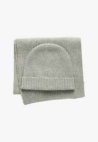 Wybrany, light grey melange