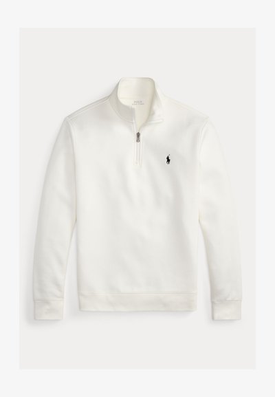 Pullover bianco a collo alto con zip a un quarto, maniche lunghe e piccolo logo Polo Ralph Lauren ricamato in nero sul lato sinistro del petto.