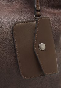 TOM TAILOR RUBIANA - Shopping Bag - dark brown