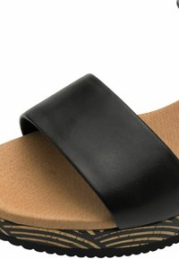 Marco Tozzi Plateausandaler - black
