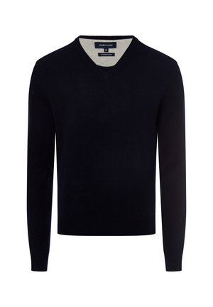 - Sweter