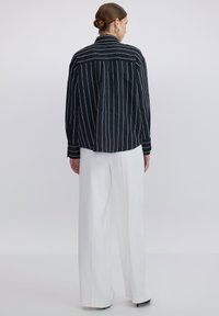 Ipekyol STRIPED  - Camicia - black
