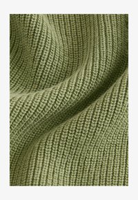 Unausgewählt, green