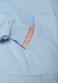Jordan HOODIE - Jaka ar rāvējslēdzēju - blue grey/(white)