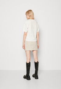Object OBJFEODORA TOP - Camicetta - black/nero