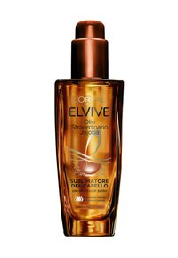 Olio per capelli L'Oréal Elvive in una bottiglia alta e trasparente con un tappo a pompa bronzo. Il liquido è di colore ambra, con testo decorativo e accenti sull'etichetta.