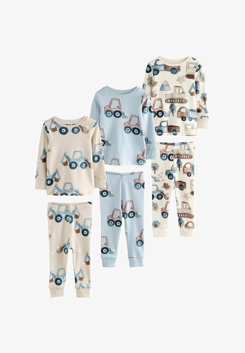 Drei Sets Kinderpyjamas mit langen Ärmeln und Hosen, die mit bunten Druckmotiven von Baustellenfahrzeugen in Creme- und Blautönen gestaltet sind.