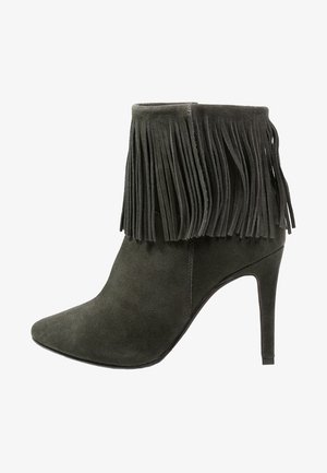Steven New York, Bottines à talons hauts - dark green