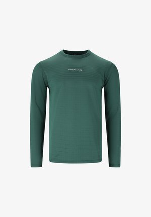 Langsleeve sportshirt van donkergroen materiaal, met een horizontale geribbelde textuur en een witte "ENDURANCE" logo op de borst.