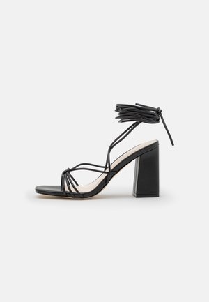 Sandales à talons hauts - black