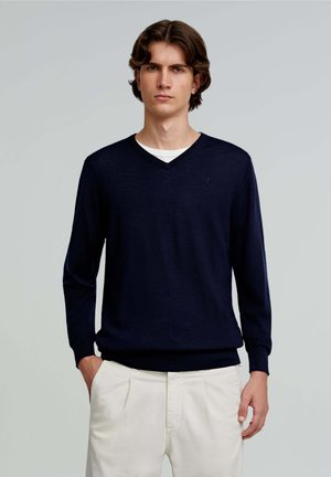 Scalpers CLASSIC V NECK  - Jumper - navy