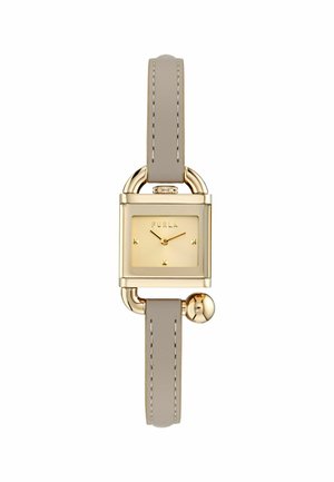 Esfera cuadrada de reloj dorado con esfera minimalista y logo Furla, correa de cuero beige con costuras visibles, detalle redondo con acento dorado.