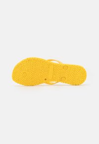 Ilse Jacobsen CHEERFUL - Allassandaalit - yellow