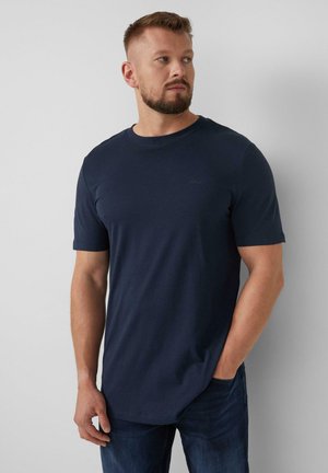 Marineblauw T-shirt met korte mouwen van zacht katoen. Heeft een ronde hals en een klein geborduurd logo op de borst. Casual fit, soepele textuur.
