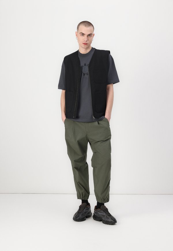 ROBIN VEST - Waistcoat