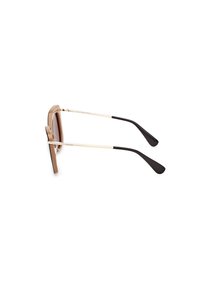 Bruna fyrkantiga solglasögon med tjock ram, gyllene metallarmar och svarta ändar. Har en slät yta och minimalistisk design.