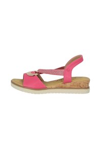 Sandali wedge rosa con tacco in sughero, open toe e un accento metallico. Presentano cinturini regolabili e una soletta texturizzata per il massimo comfort.