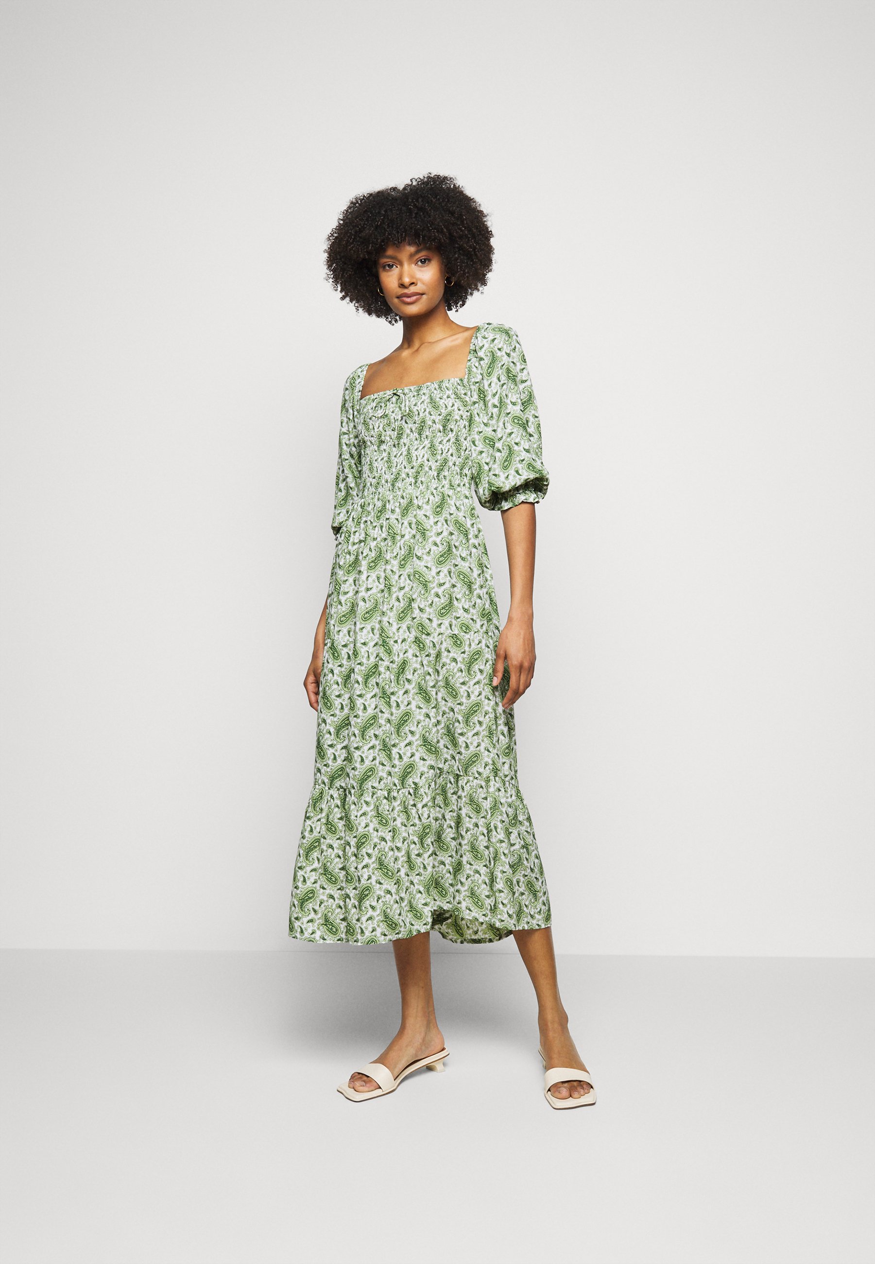 Faithfull The Brand Le Galet Dress Freizeitkleid Green Grun Zalando De 