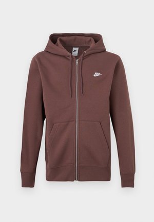 Καφέ φούτερ με φερμουάρ Nike, κουκούλα με κορδόνια, μπροστινή τσέπη καγκουρό και λευκό λογότυπο Nike στο αριστερό στήθος.