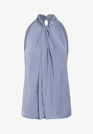 Heledad sinine top, mis on valmistatud sileda kangaga, esiosas volditud ja tagaküljel nupuga kinni. Varrukateta disain.