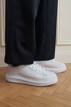 KARL LAGERFELD, KAPRI MENS KARL SIGNIA SHINE - Tossud - white lthr / mono