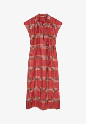 Maxi-jurk met een roze en oranje geruit patroon, voorzien van korte mouwen, een geknoopte kraag, een getailleerde taille en zijzakken.