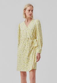 Modström CUPID PRINT DRESS - Φόρεμα ημέρας - aqua yellow