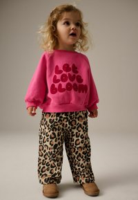 Next PRINTED WIDE SET - Collegepaita - bright pink