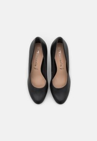 Tamaris Plateaupumps - black