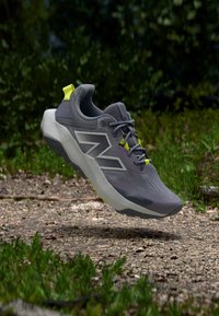 Non sélectionné, alkaline green/neptune grey