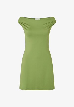 Zelena haljina bez naramenica izrađena od mekog, rastezljivog materijala. Jednostavan dizajn, uski kroj i dužina do sredine bedara. Glatka tekstura.