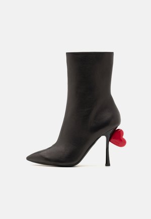 MOSCHINO SWEET HEART BOOTIE - Botines - nero