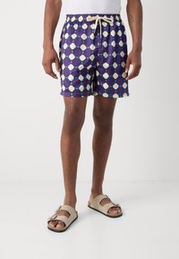 Heathe PRINTED SHIRT SET - Kratke hlače - purple