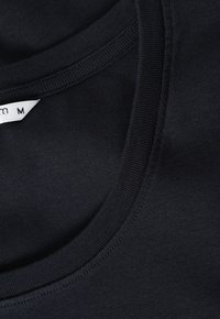 TATUUM ANTONINA - T-shirts basic - navy