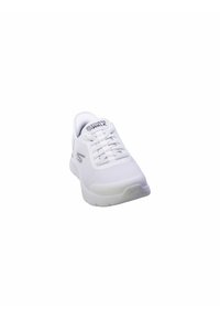 Skechers Trainers - white
