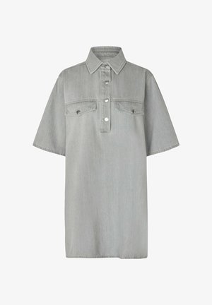 Helehall denimist särgidress krae, lühikeste varrukatega, kahe rinnataskuga ja nööpidega. Pehme tekstuur ja mugav lõige.