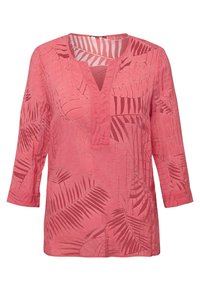 Rosa, leichte Bluse mit 3/4-Ärmeln und V-Ausschnitt. Sie hat ein Blättermuster und dezente Texturdetails.