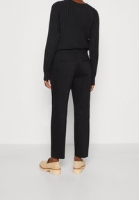 Tommy Hilfiger Spodnie materiałowe