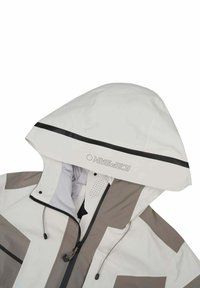 Leichte, isolierte Jacke in Weiß und Grau. Verfügt über eine Kapuze mit schwarzem Besatz, Reißverschlüsse, verstellbare Kordeln und gemusterte Akzente.